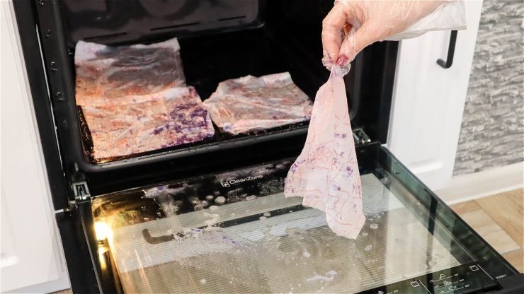 Cómo limpiar el horno: he visto a mi suegra hacerlo, no se frota nada y el resultado es una locura!