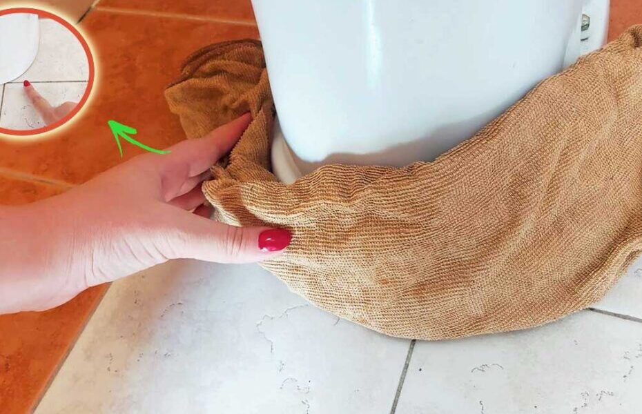 Cómo eliminar la mancha que se forma alrededor de la base de los sanitarios