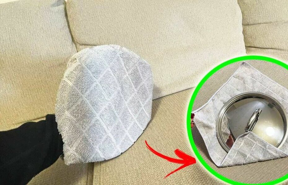 Esta es la forma más eficaz de limpiar el sofá utilizando una funda y un paño.