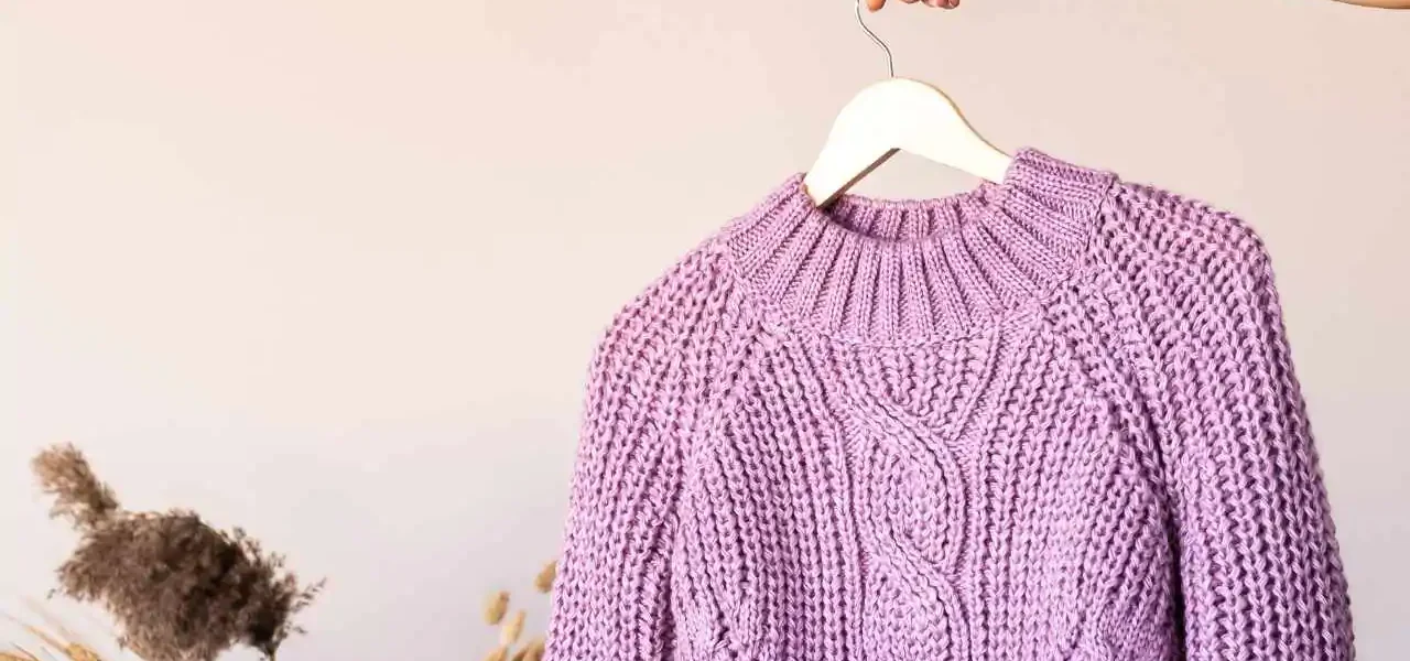 ¿Tienes también ese jersey que, a pesar de los lavados, sigue sintiendo el sudor? ¡Por fin he encontrado la solución!