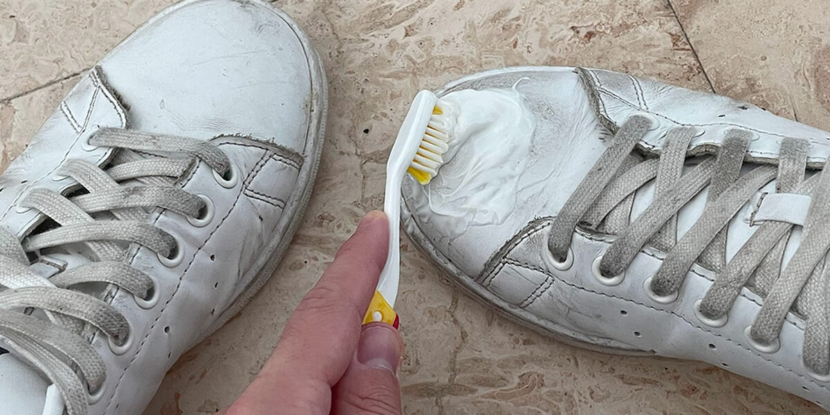 Cómo limpiar zapatos blancos de cualquier material y dejarlos como nuevos