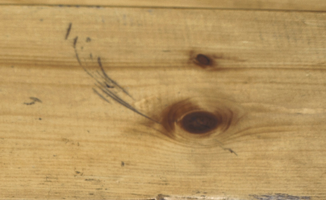 ¿Cómo eliminar un arañazo en cristal, madera, cuero, plástico o metal?