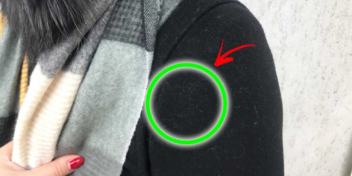 Qué hacer si las bufandas dejan pelusas blancas en los abrigos con los que sales a la calle