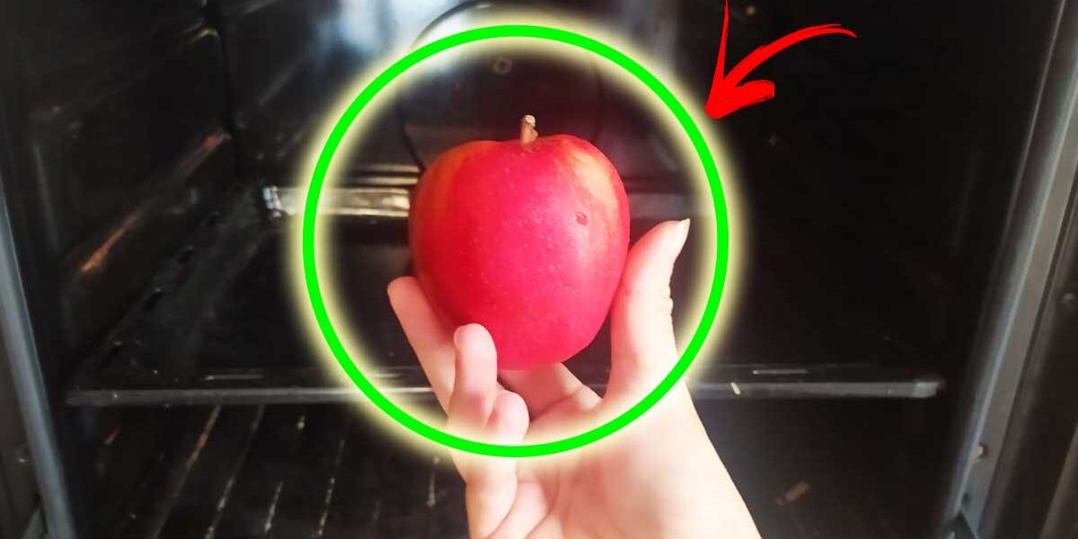 Una manzana es suficiente para eliminar el olor del horno.