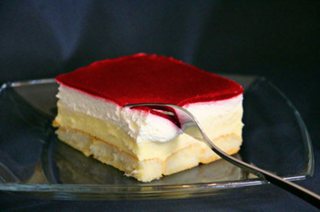 Himbeerpudding-Sahne-Scheiben (nicht gebackener Kuchen)