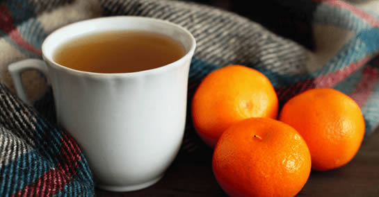 Cómo preparar una infusión de mandarina que estimula el sueño y te permite dormir 8 horas seguidas