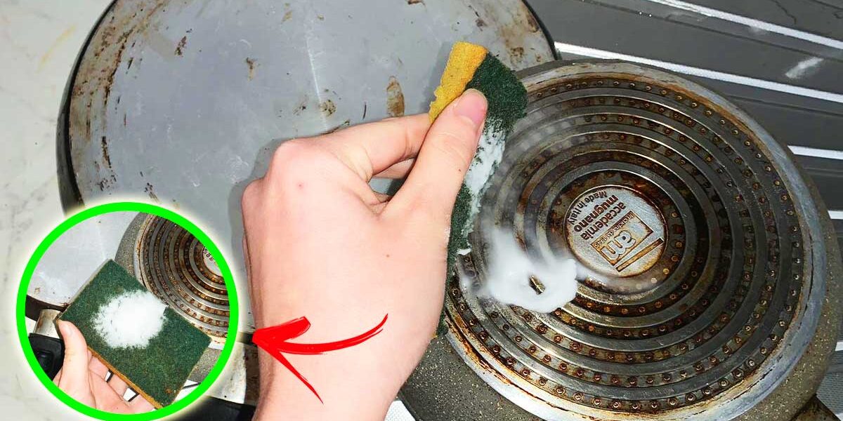 Cómo quitar las manchas negras quemadas en el fondo de las cacerolas