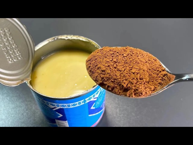 ¡Bate leche condensada con cacao! Te sorprenderá este postre en 1 minuto. ¡Sin horno y sin cocción!