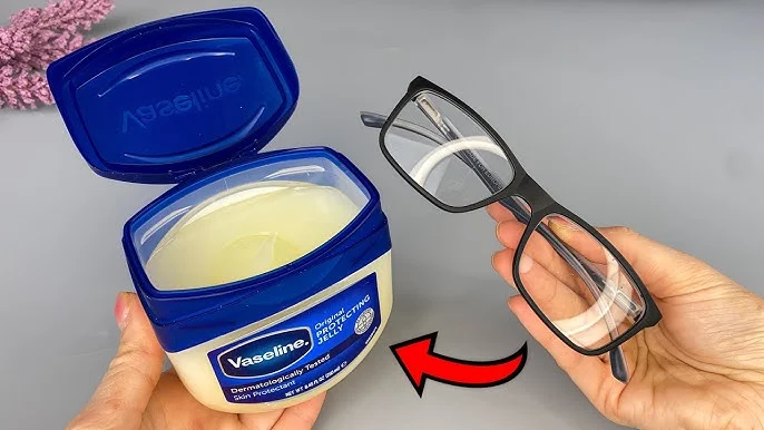 Solo hace falta una cosa para que los arañazos de tus gafas desaparezcan al instante 💥🤯